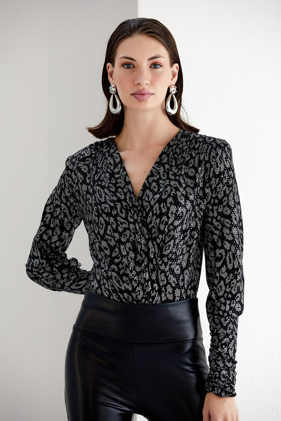 GINA LEOPARD SPARKLE BODYSUIT