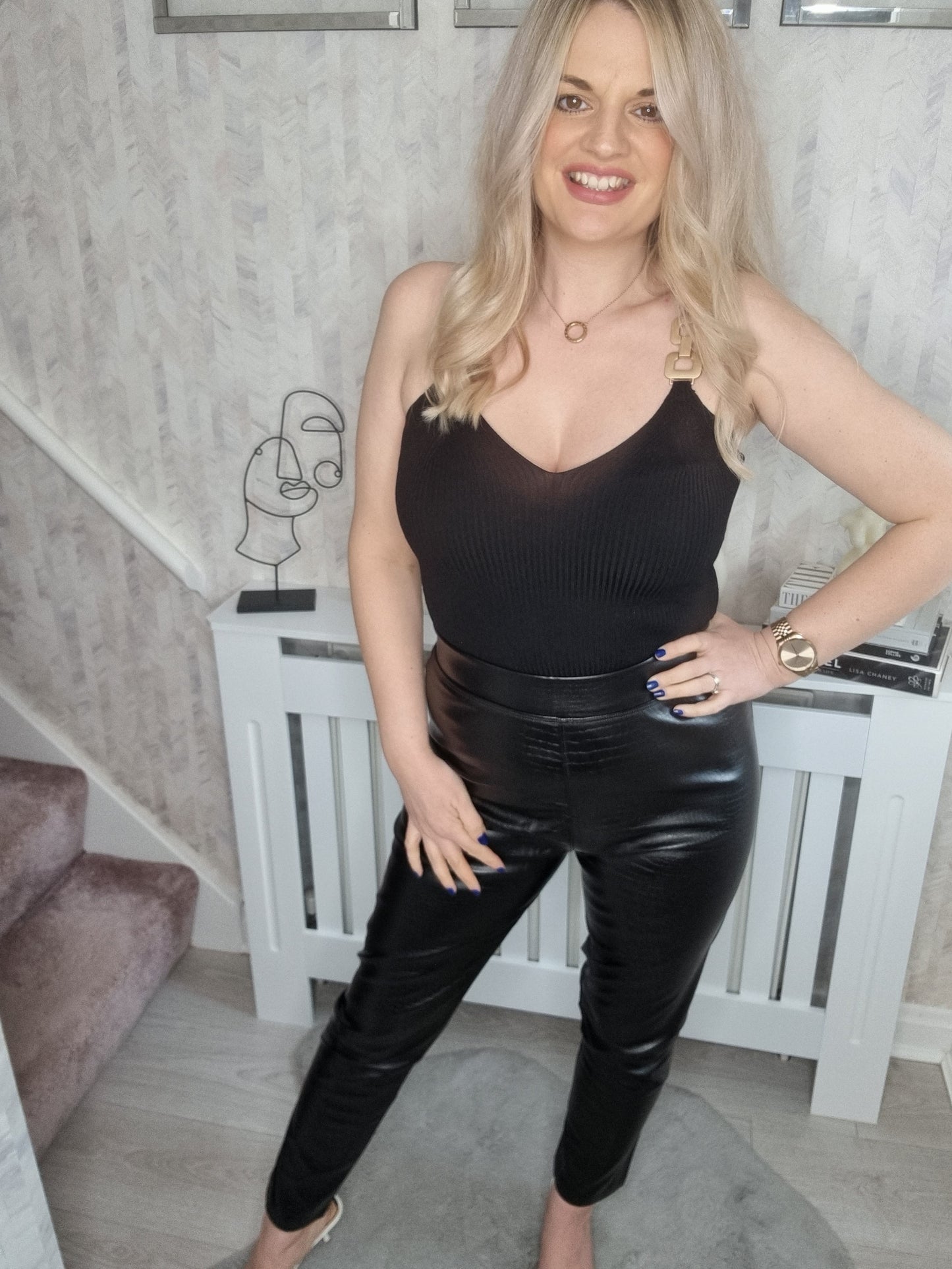 ELIZA TEXTURED PU THICK LEGGINGS