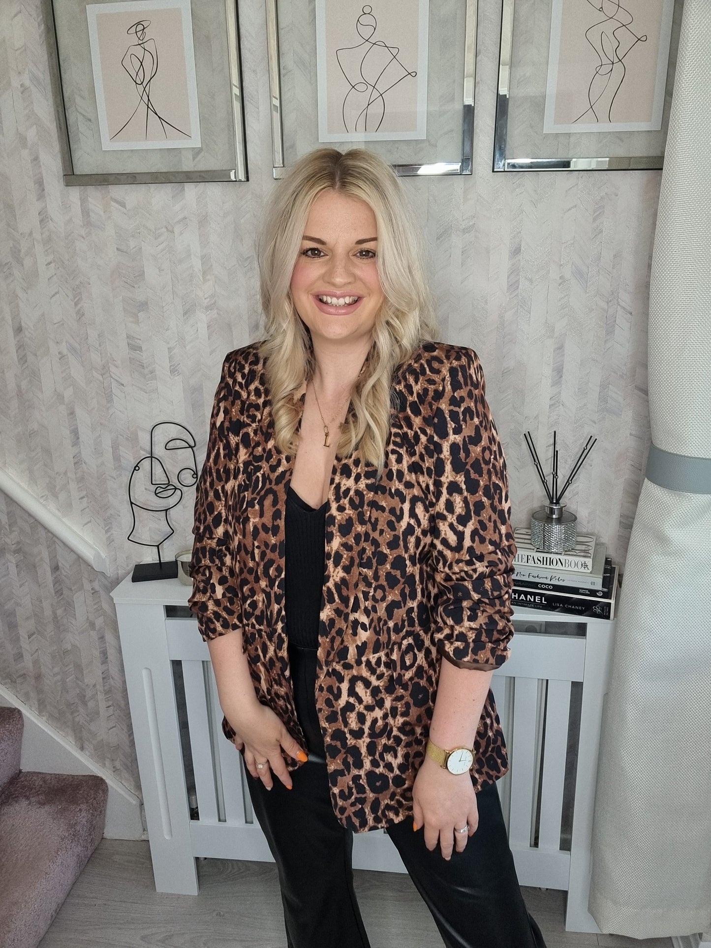 LARA LEOPARD PRINT RUCHED SLEEVE BLAZER