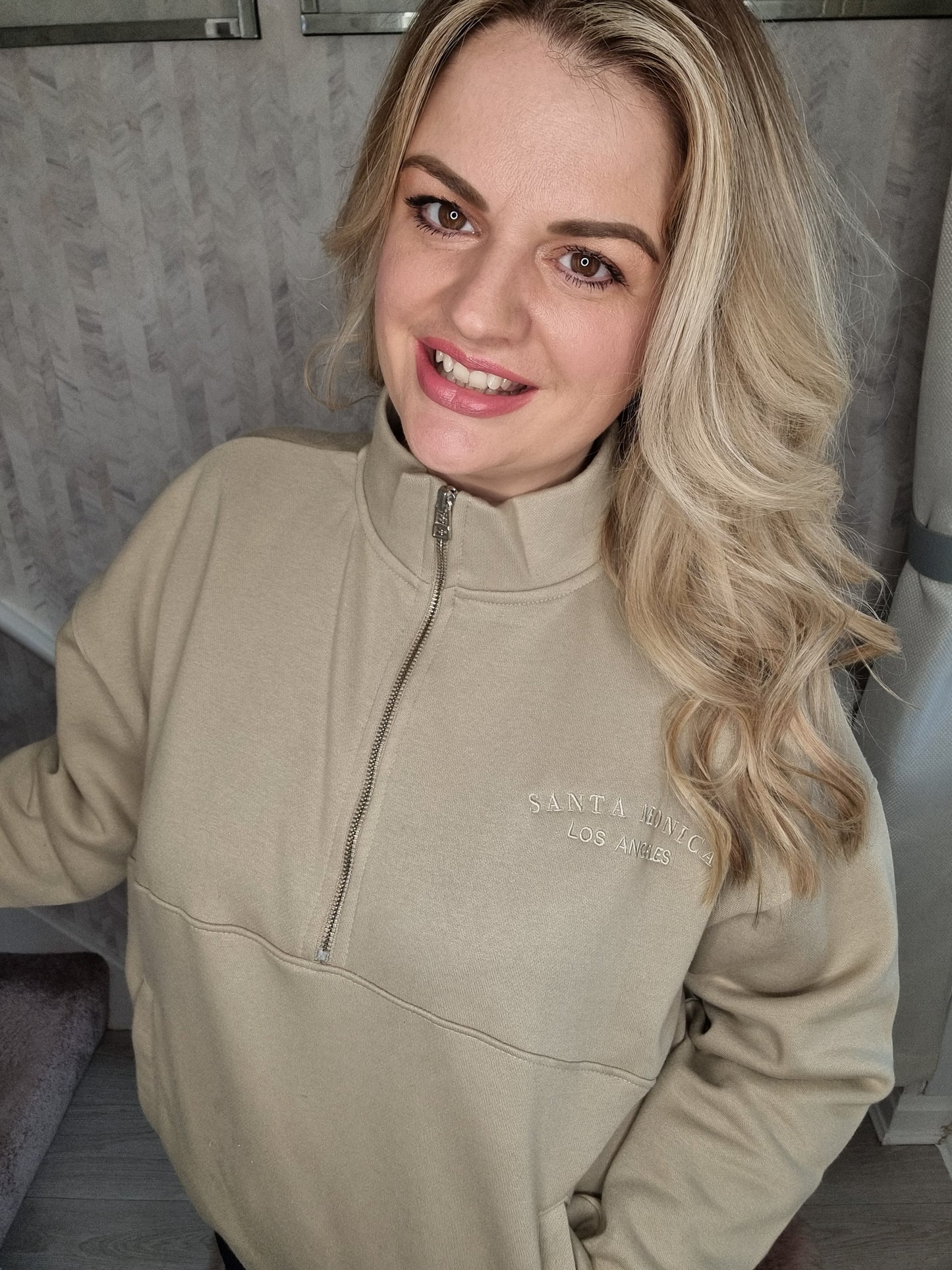ABIGAIL SANTA MONICA SWEATER TOP - OLIVE