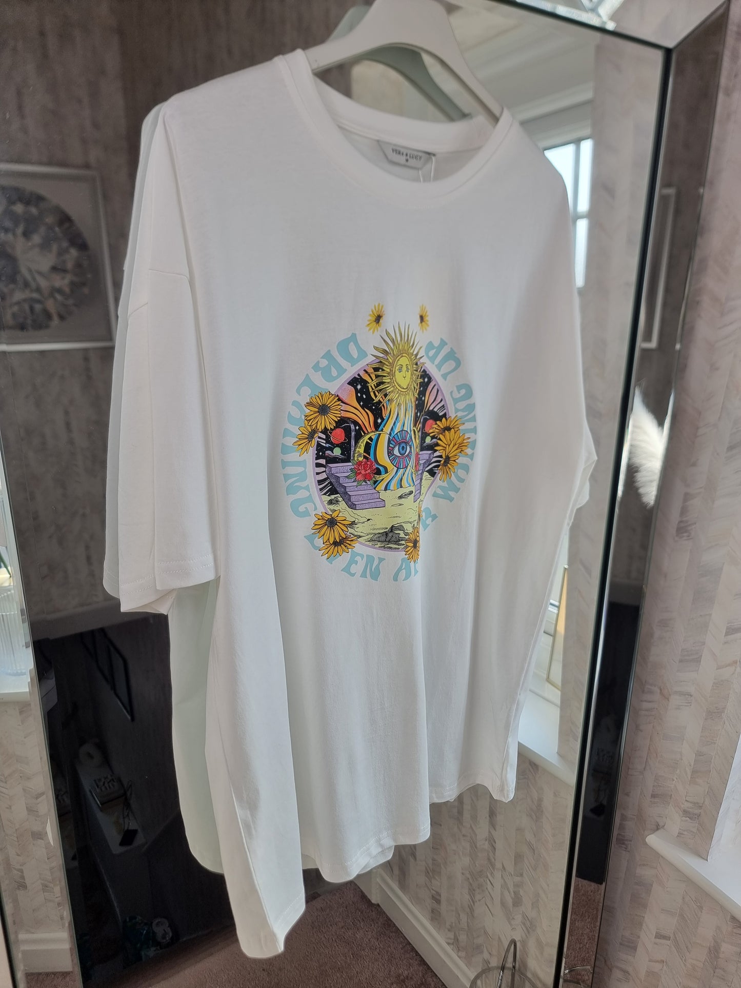 SIENNA DREAMER T SHIRT - WHITE