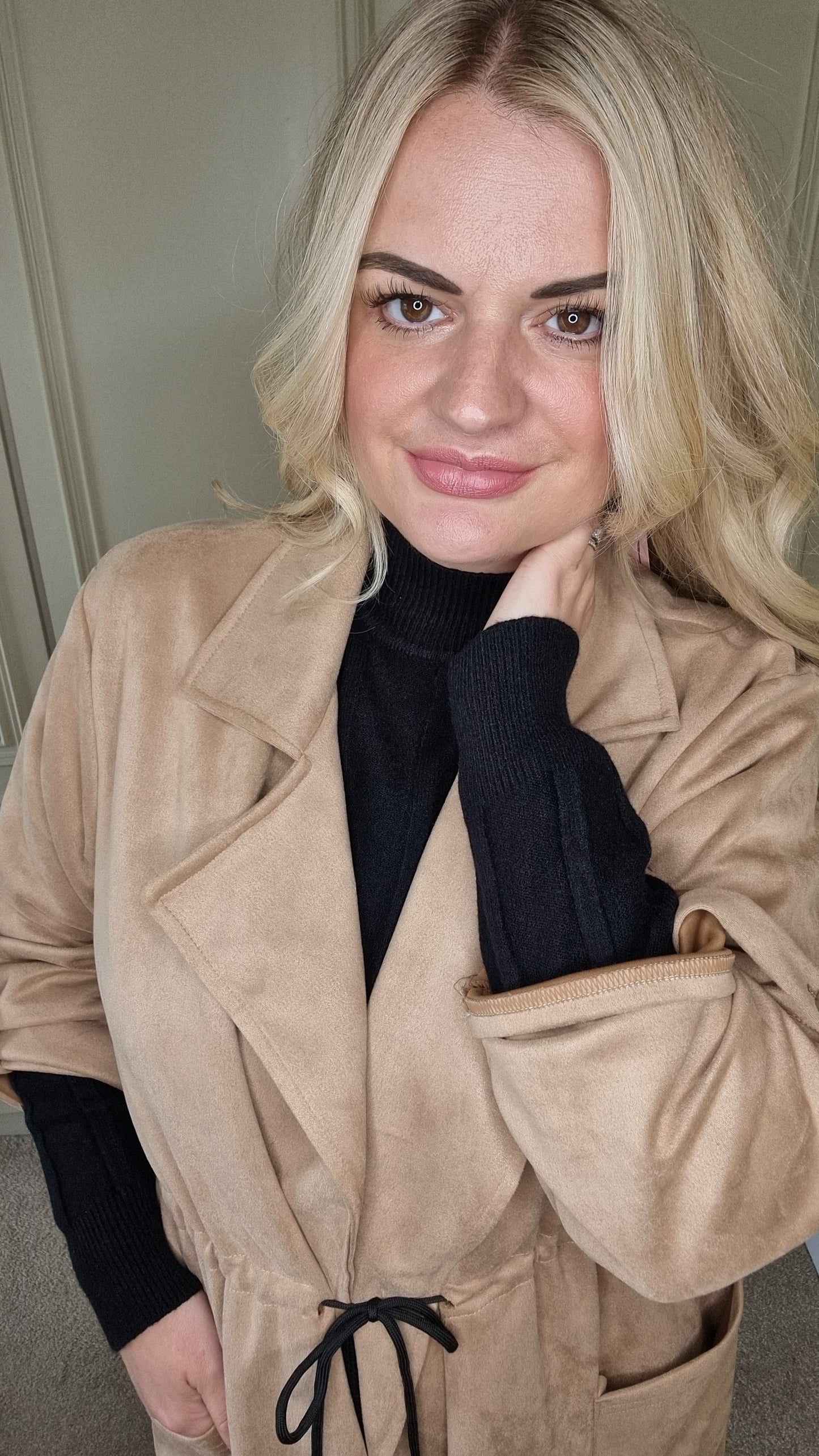 BONNIE DRAWSTRING SUEDETTE COAT - CAMEL