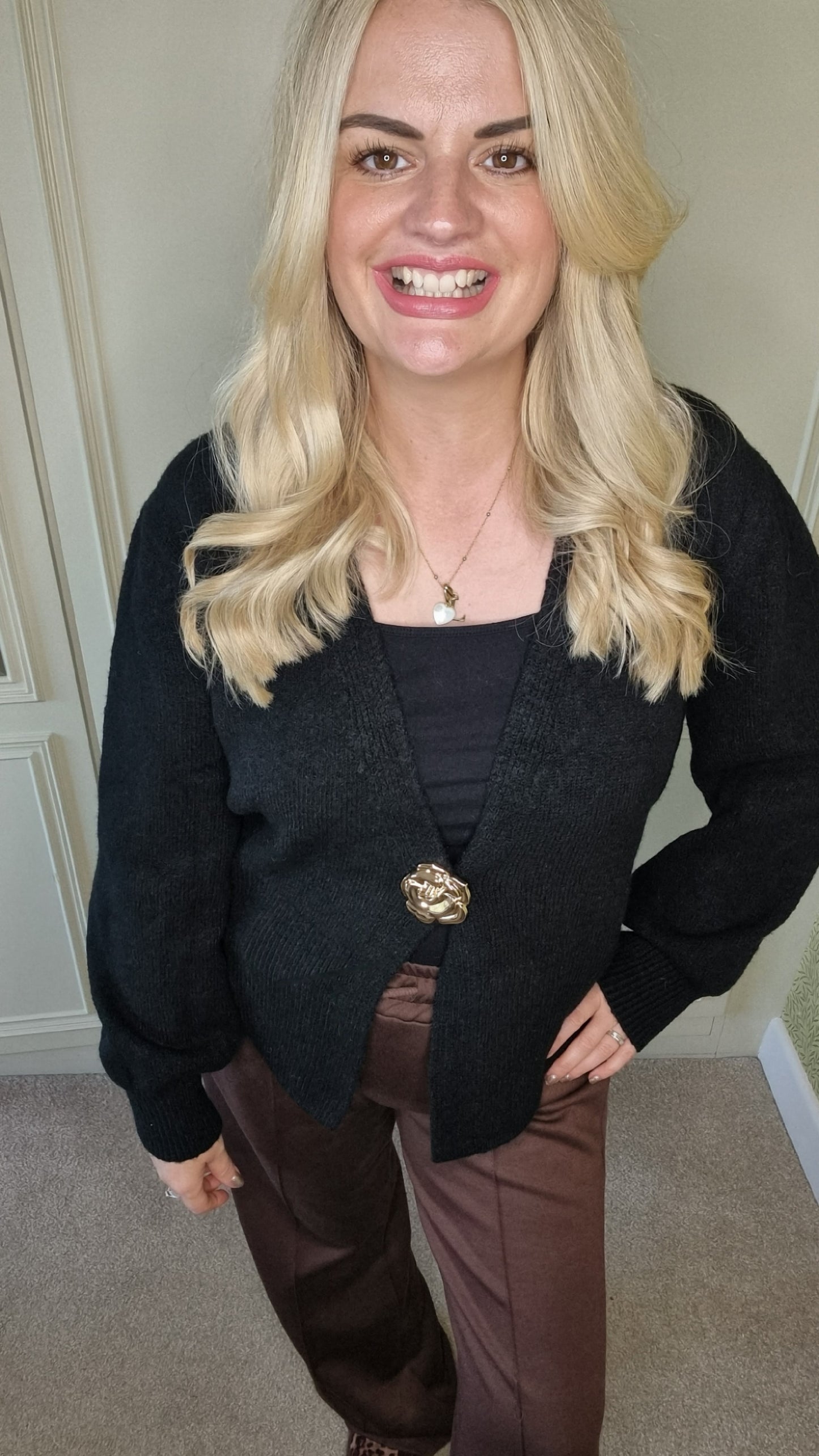 TAWNY BLACK GOLD BUTTON CARDIGAN