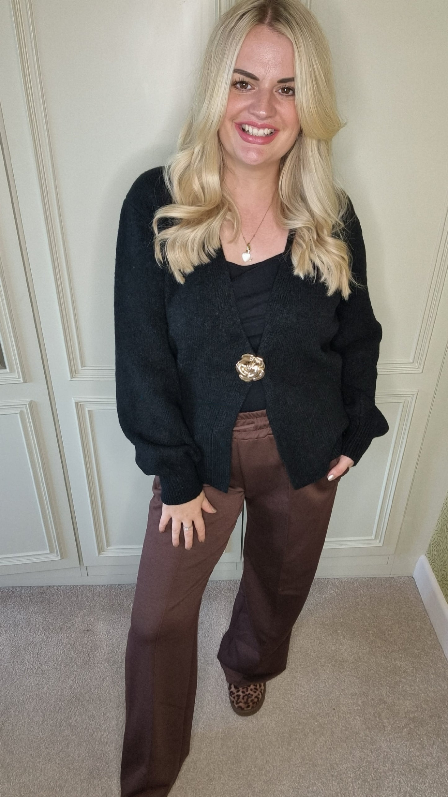 TAWNY BLACK GOLD BUTTON CARDIGAN