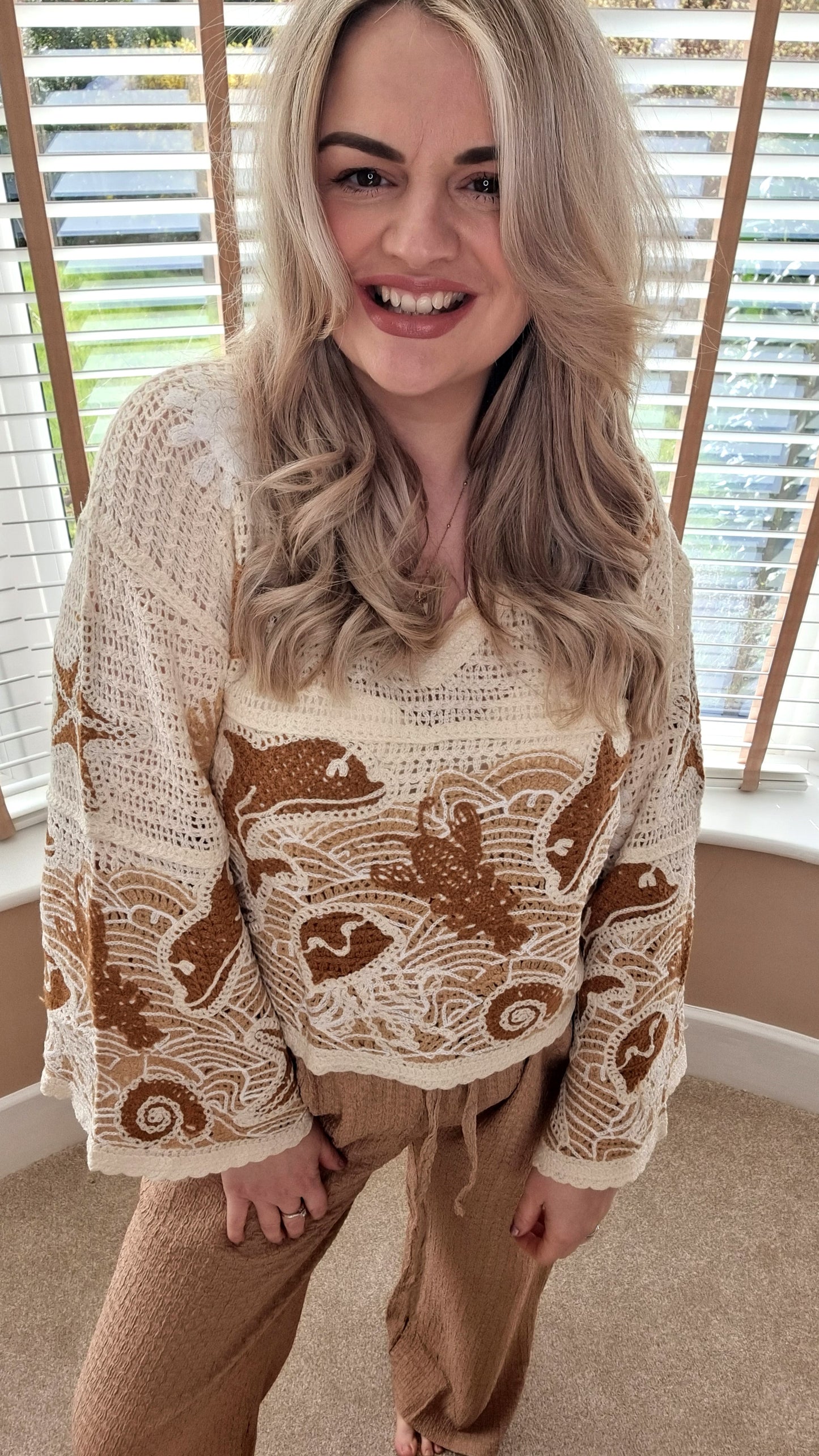 MARINA DOLPHIN CROCHET FLARE SLEEVE SUMMER TOP - BROWN