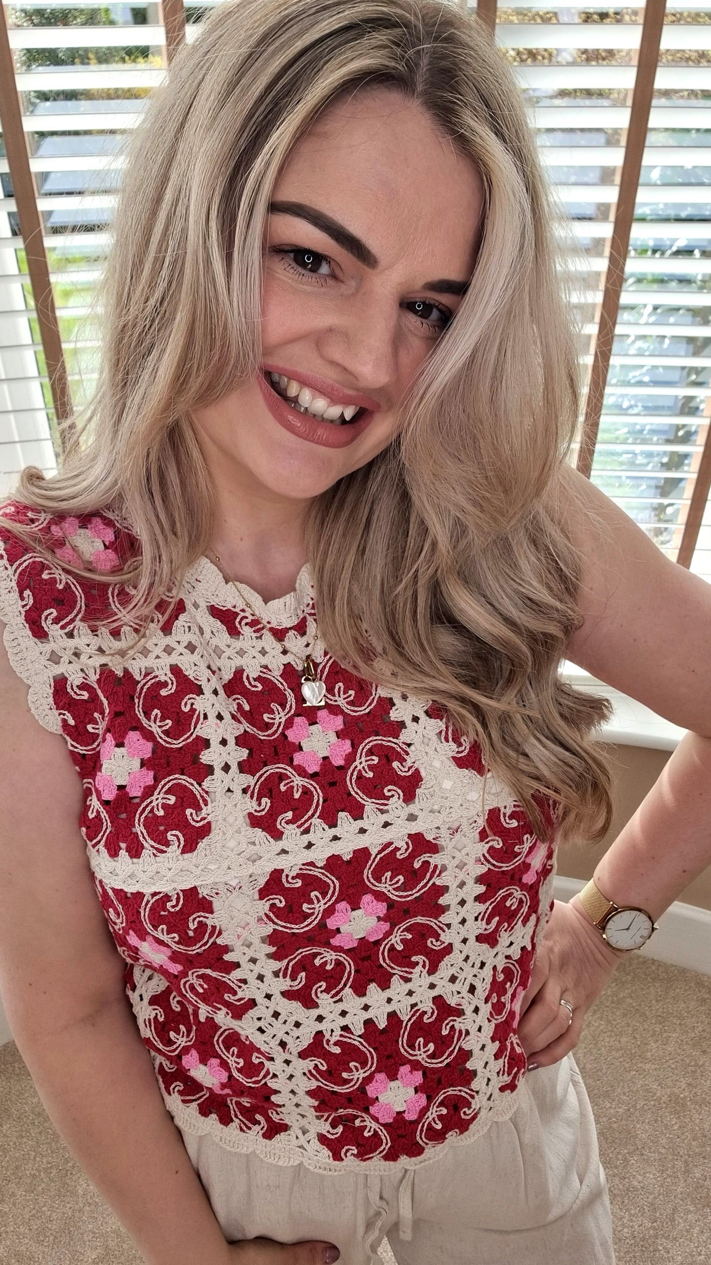 PERISSA CROCHET SUMMER TOP