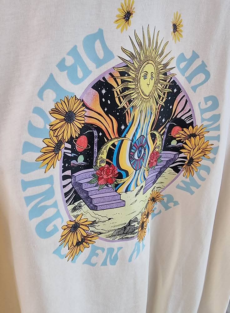 SIENNA DREAMER T SHIRT - CREAM