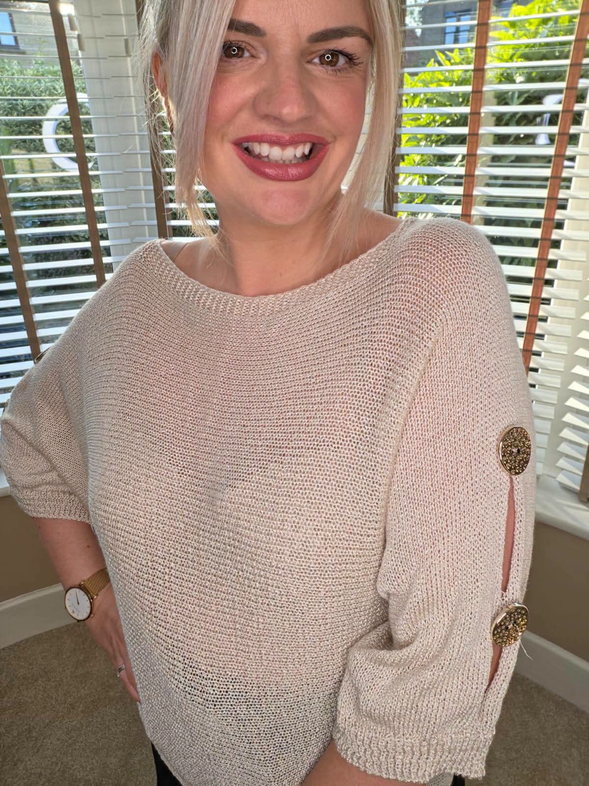 PENNY GOLD FINE KNIT GOLD BUTTON TOP