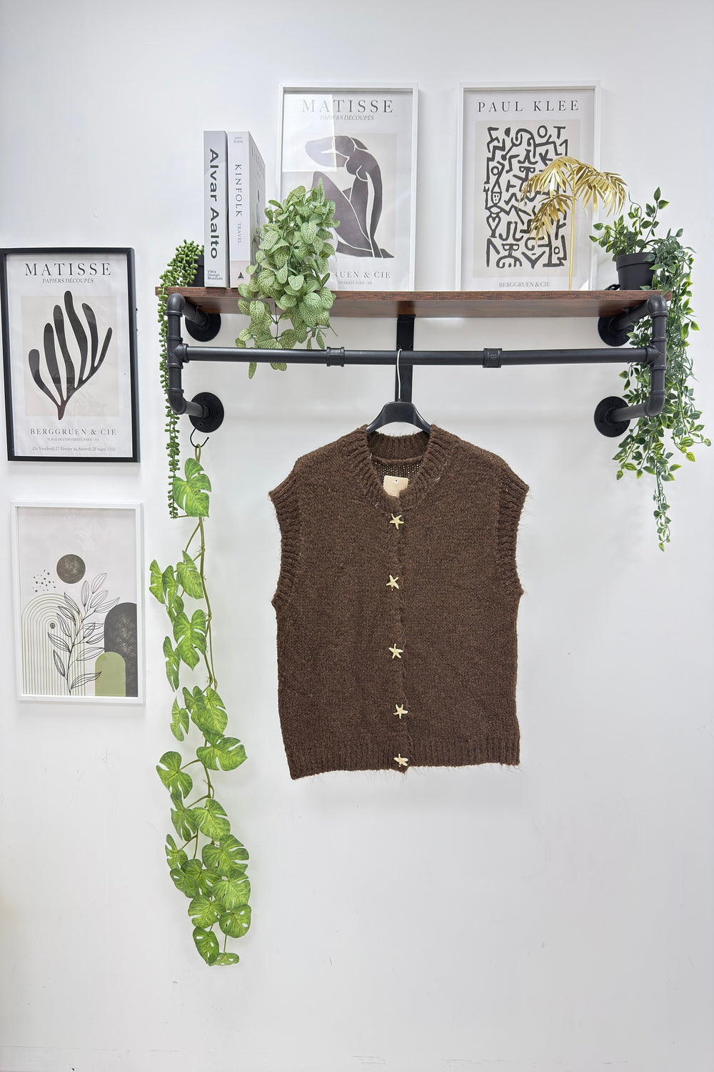 CLELIA STARFISH GOLD BUTTON FLUFFY WAISTCOAT