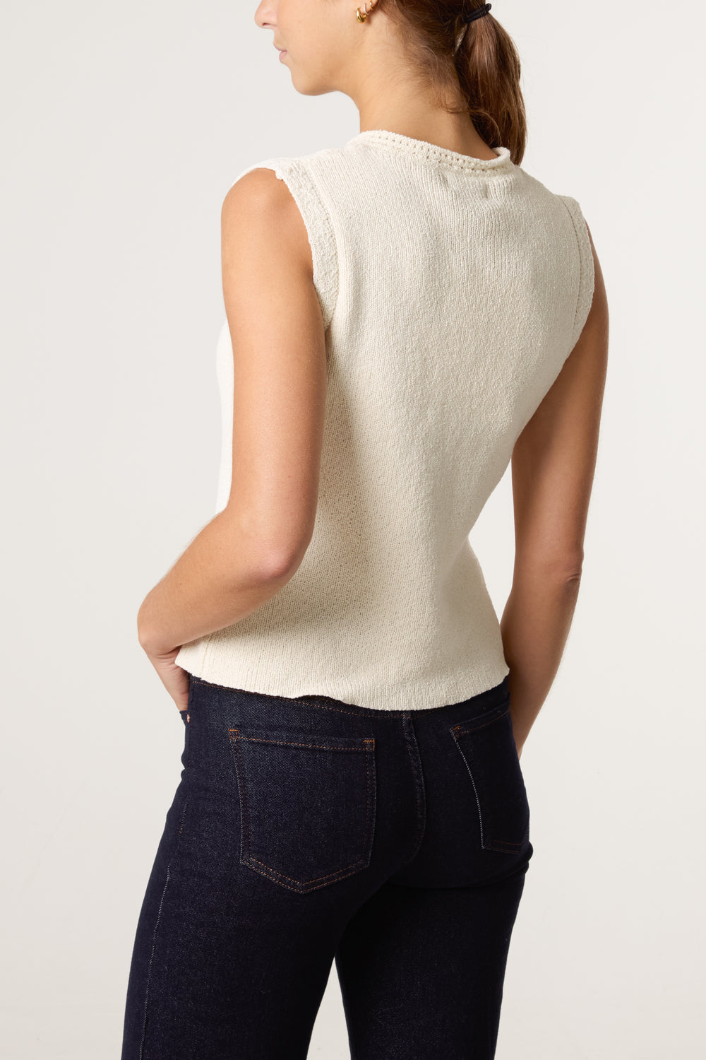 SOPHIE KNIT GOLD BUTTON THICK VEST TOP