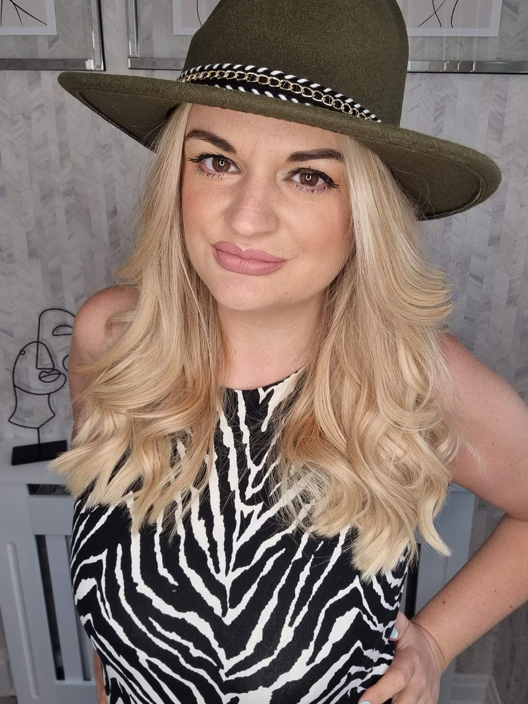 UNA RACER NECK ZEBRA PRINT BODYSUIT