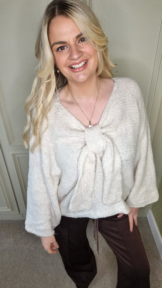 GABBY WOOL BLEND REVERSIBLE BOW JUMPER - CREAM