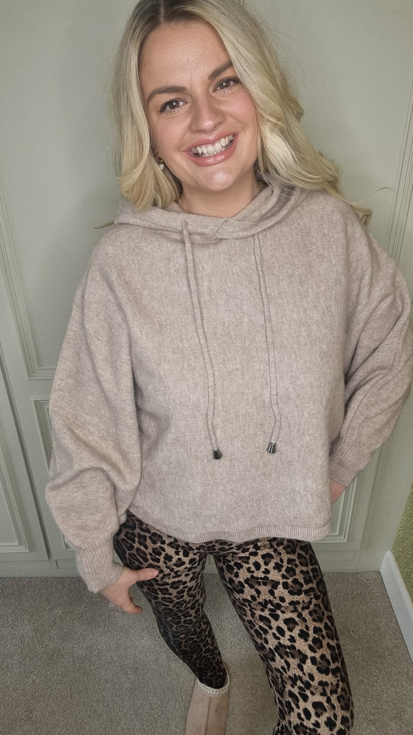 KHLOE PUFF SLEEVE BOXY KNIT HOODIE