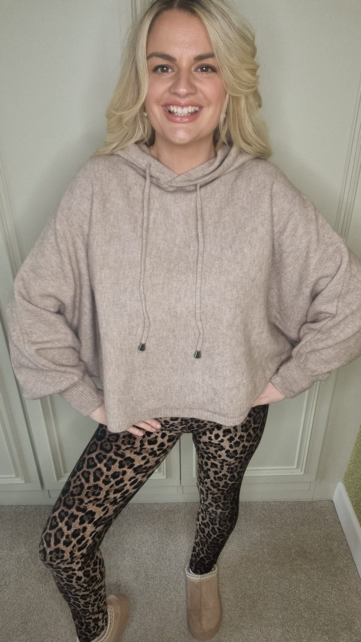 KHLOE PUFF SLEEVE BOXY KNIT HOODIE
