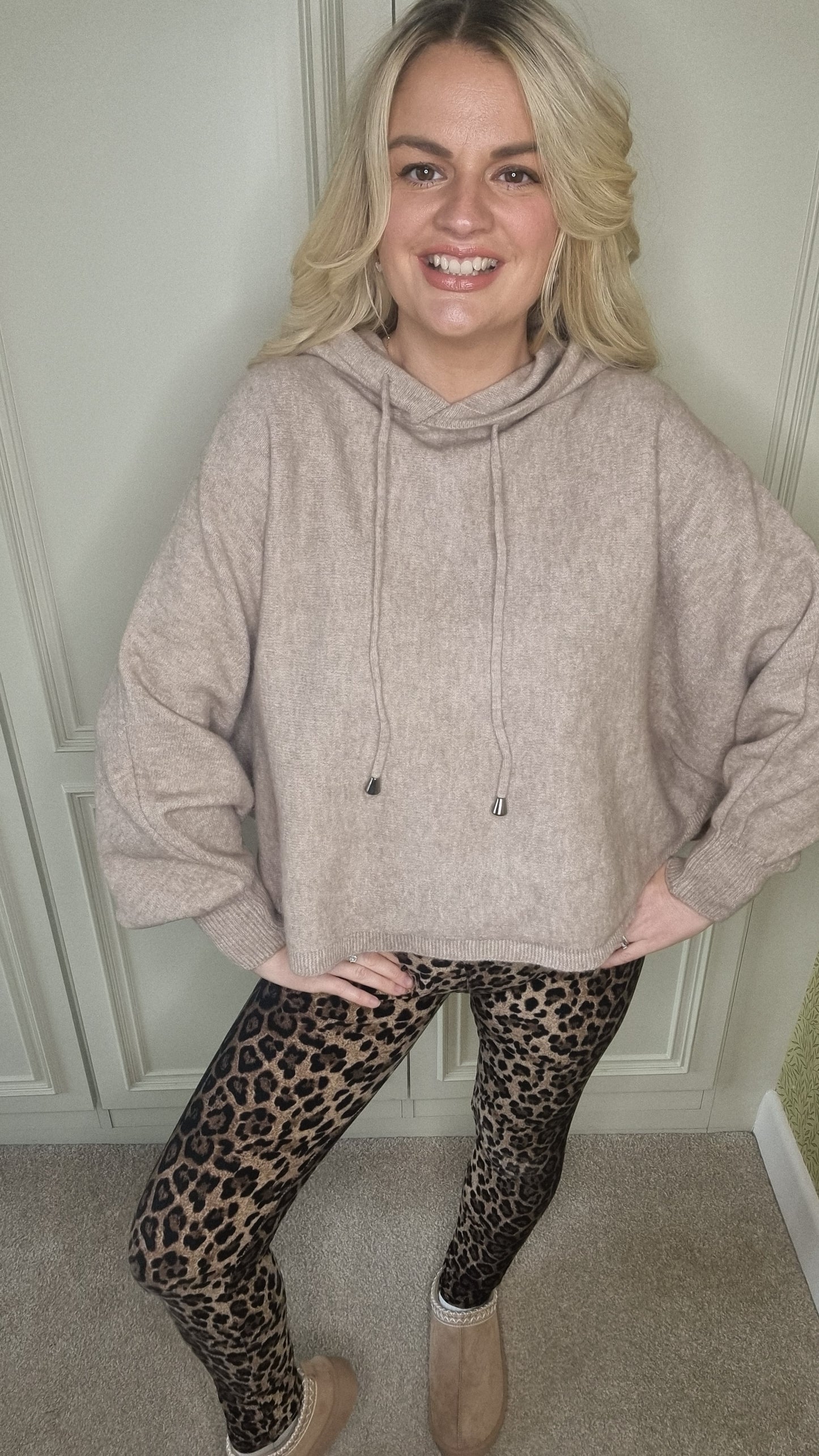 KHLOE PUFF SLEEVE BOXY KNIT HOODIE