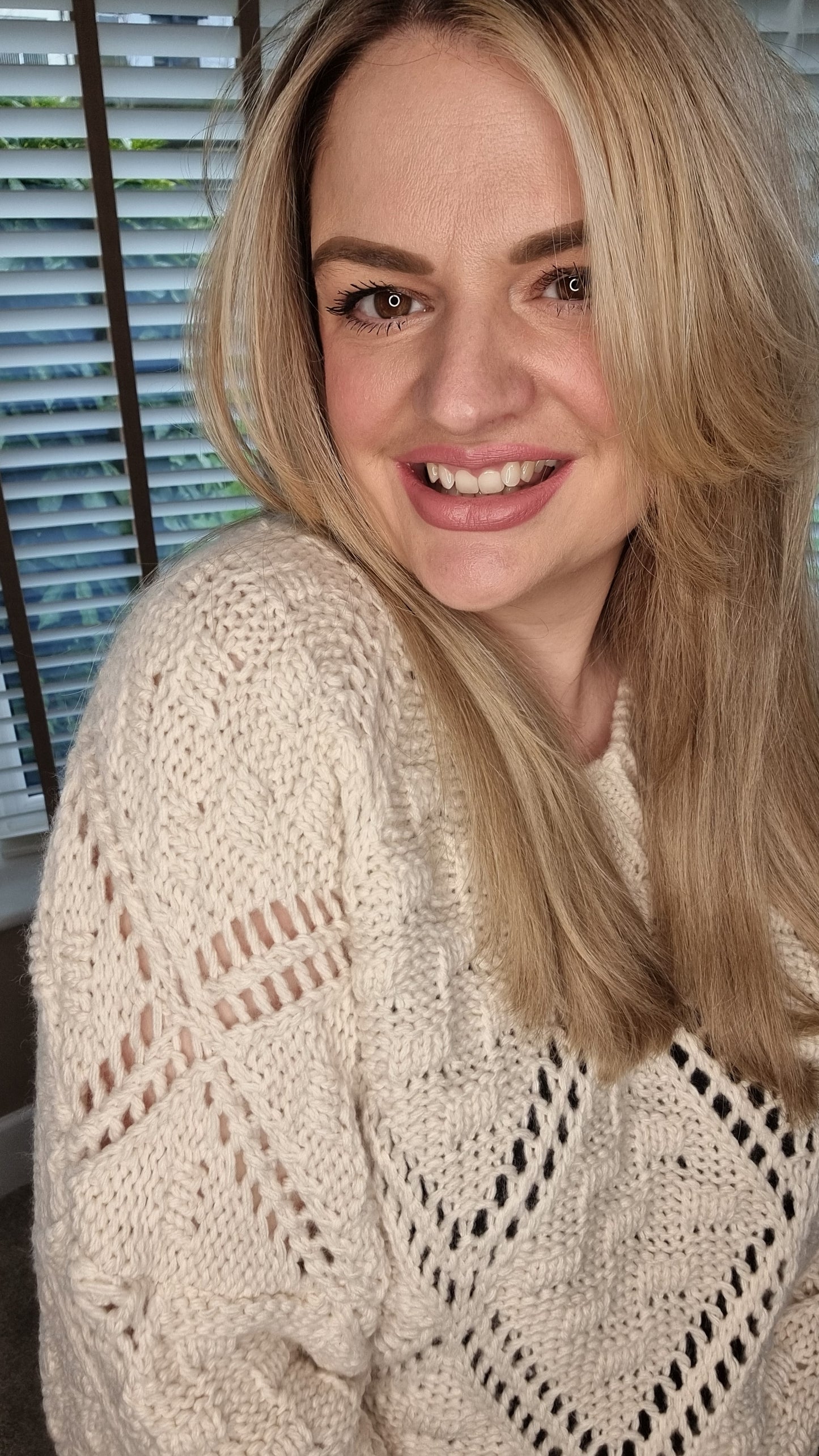 MIA KNIT JUMPER - BEIGE