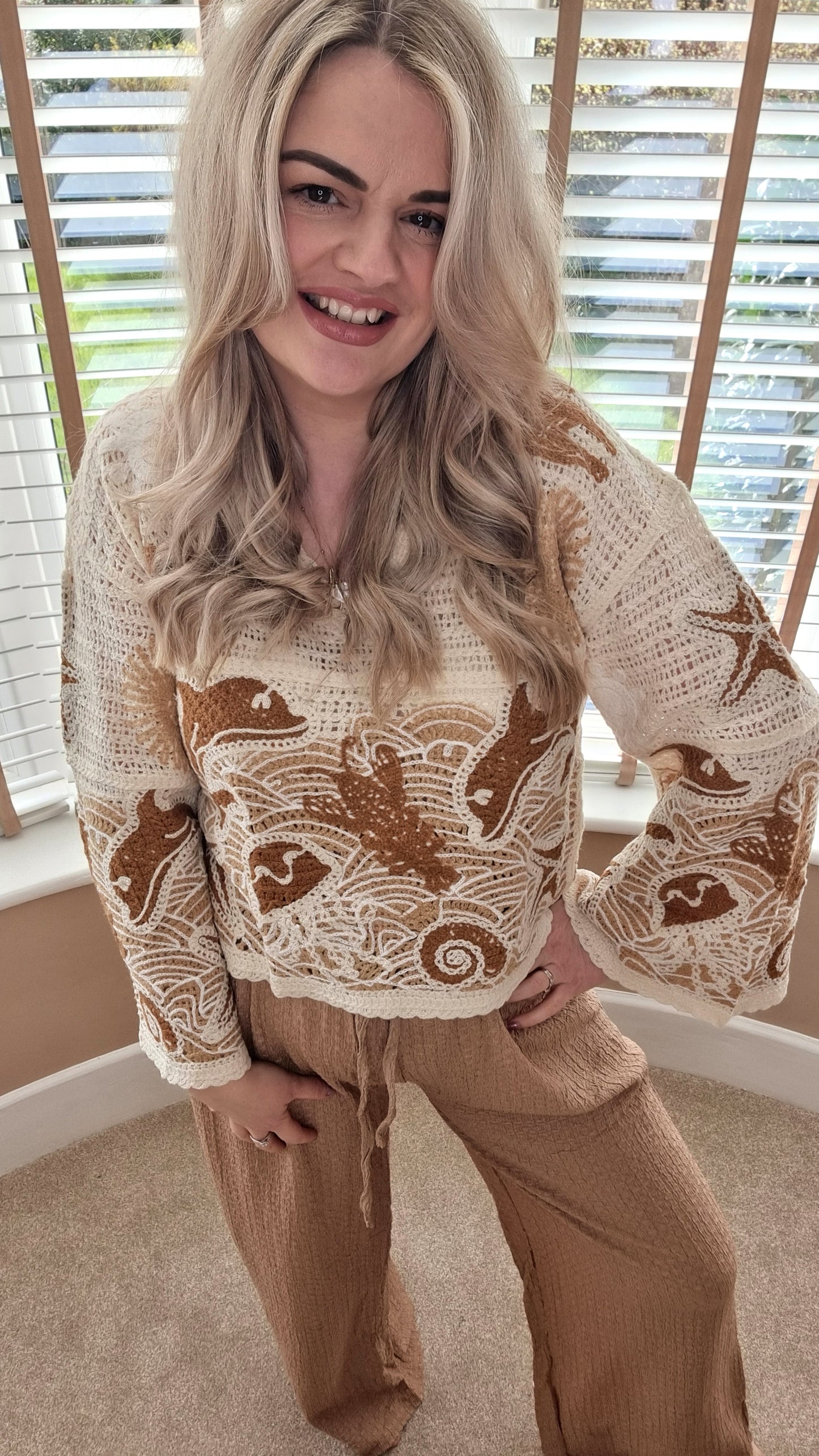MARINA DOLPHIN CROCHET FLARE SLEEVE SUMMER TOP - BROWN