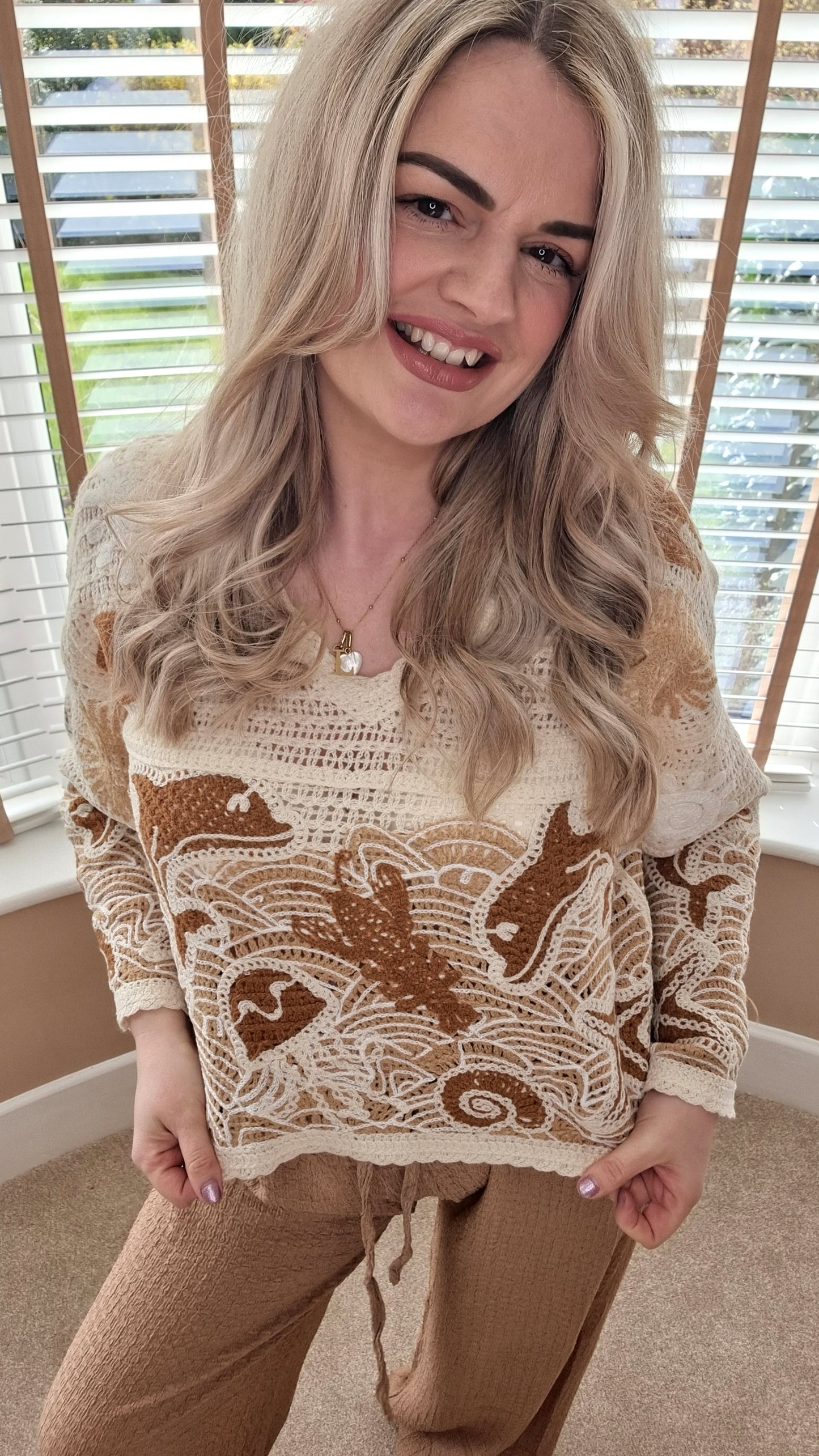 MARINA DOLPHIN CROCHET FLARE SLEEVE SUMMER TOP - BROWN