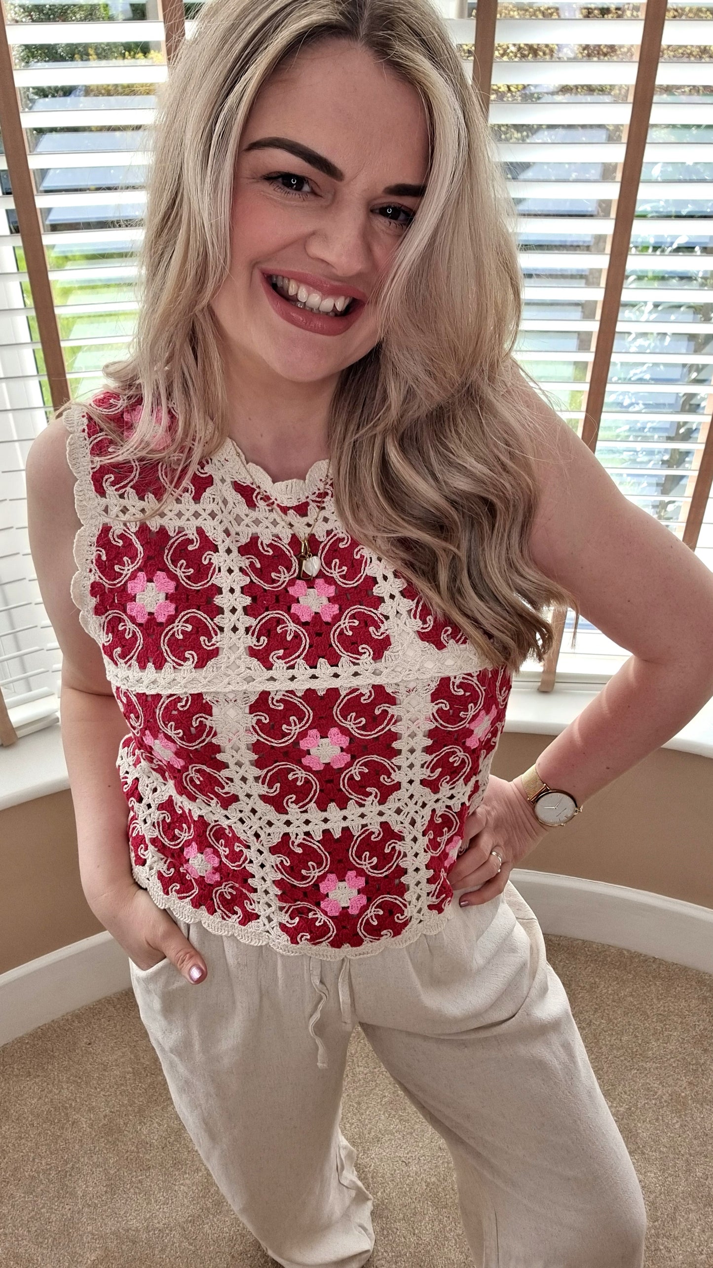 PERISSA CROCHET SUMMER TOP