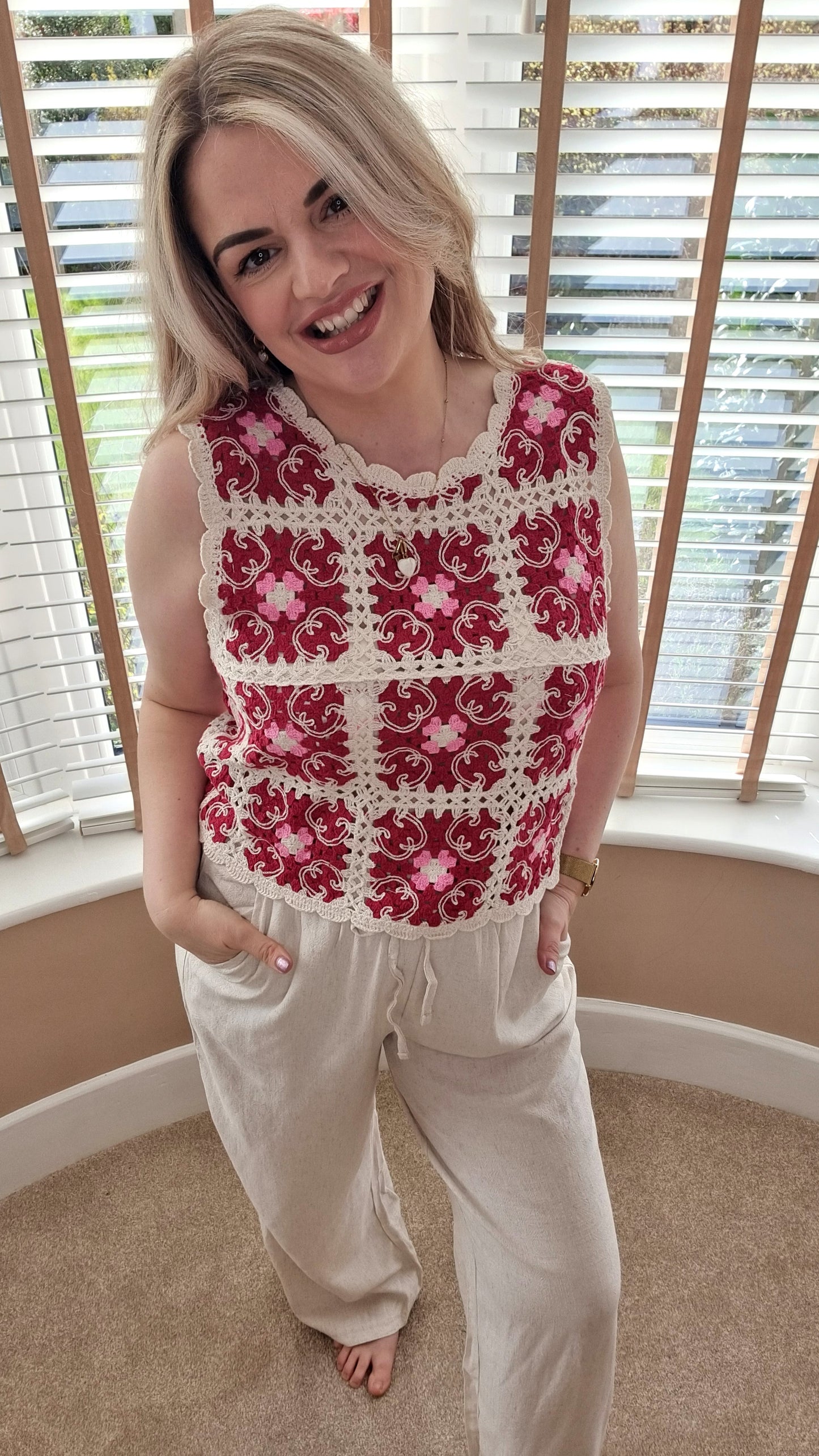 PERISSA CROCHET SUMMER TOP
