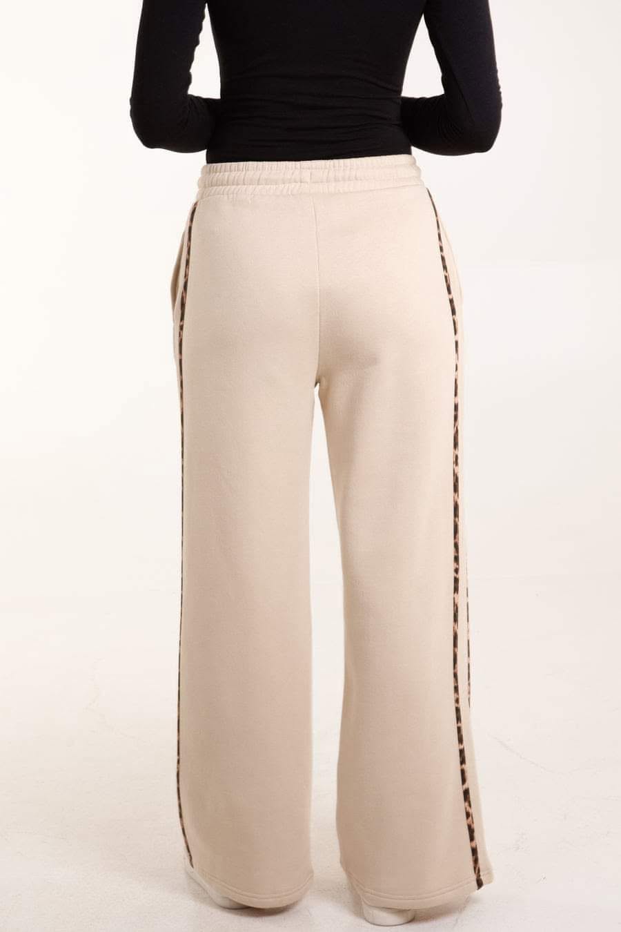 NATALIE THICK LEOPARD SIDE STRIPE JOGGERS