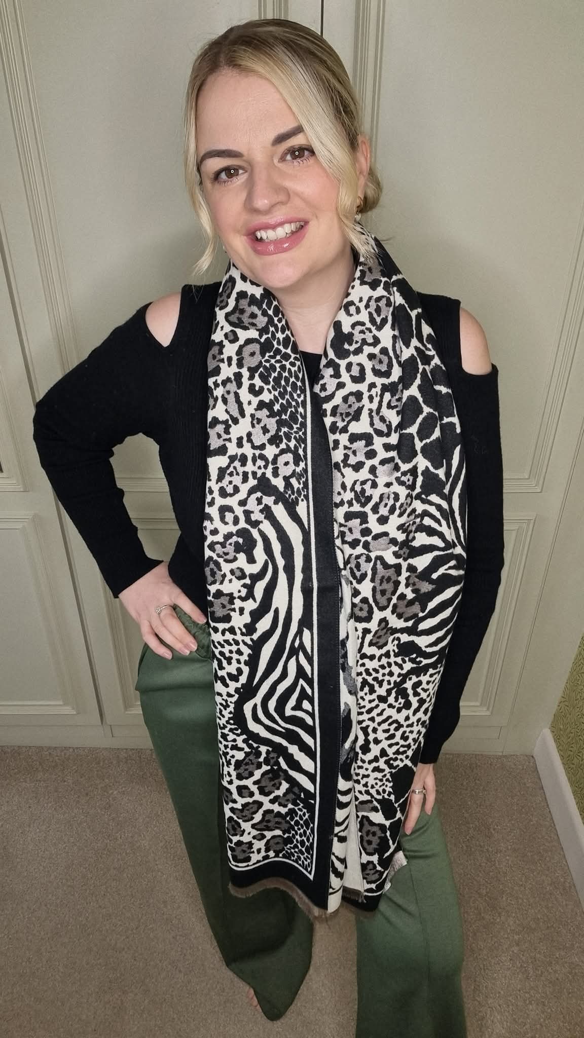 ISABELLE MIXED ANIMAL PRINT SCARF