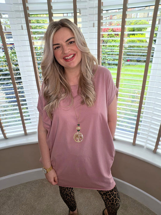 ROSE OVERSIZED T SHIRT (WITH NECKLACE)