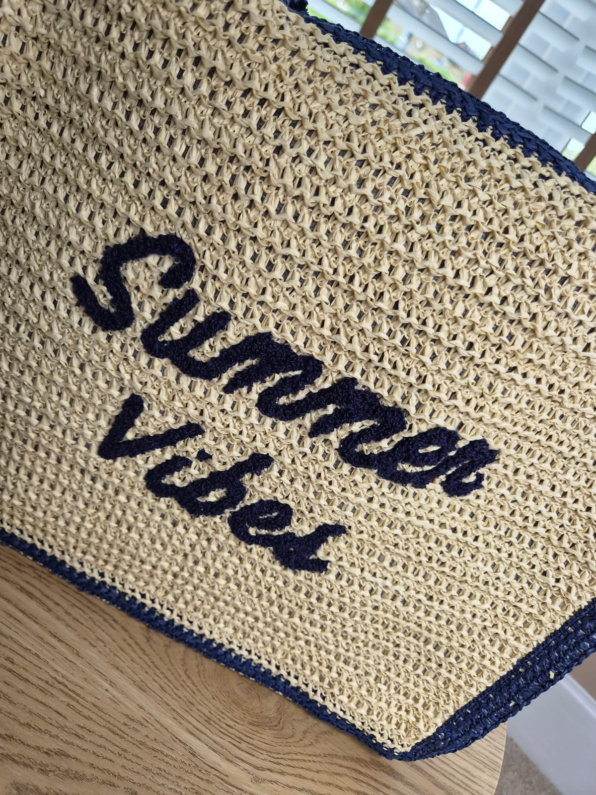 SUMMER VIBES STRAW BEACH BAG - NAVY