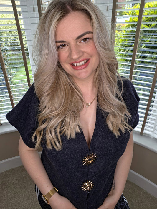 STORMY GOLD SUN BROOCH TOP - SLATE GREY