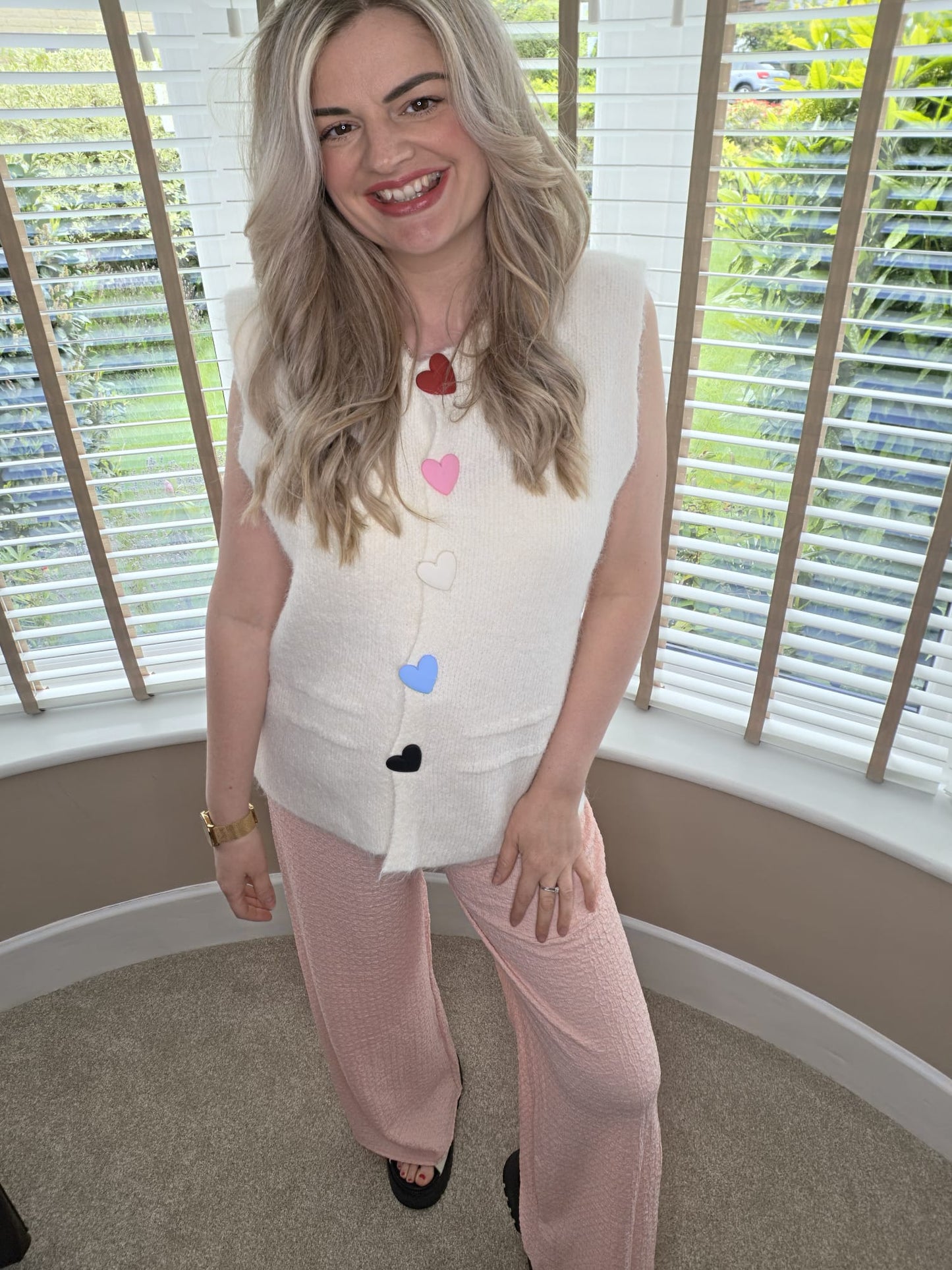 VALENTINA HEART DETAIL FLUFFY WAISTCOAT TOP